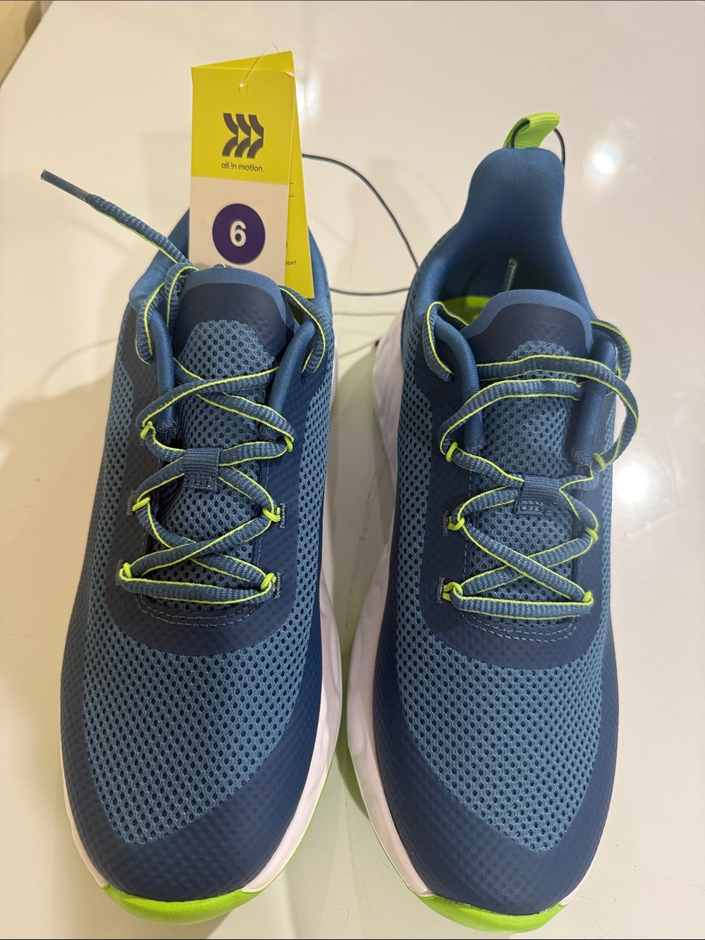 all in motion Toe shield Sneakers men’s workout running shoes Size 6 Plz CK Desc